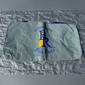 Vintage MiLB Wilmington Blue Rocks MBNA America Grey/Blue Travel Duffle Bag